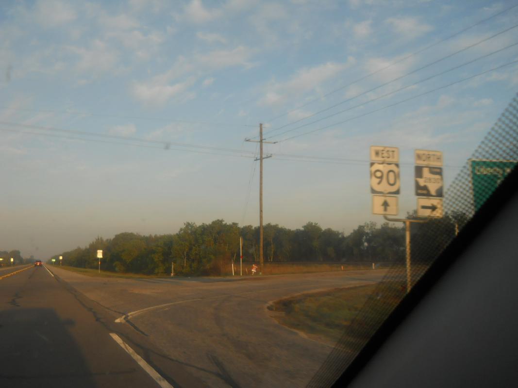 Texas - Baumont to Houston - Early morning - Hwy 90