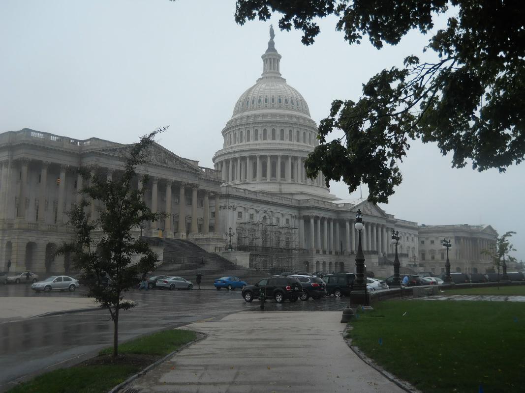 US Capitoll - Visitors in through the servant's entrance, of course...